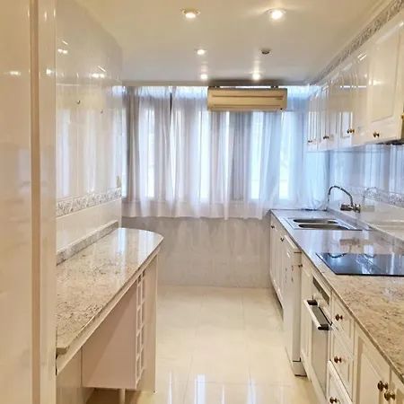 Ap Bermudas Gandia - Solo Familias Apartment *