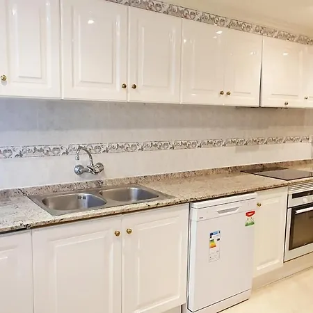 Ap Bermudas Gandia - Solo Familias Apartment Playa de Gandia