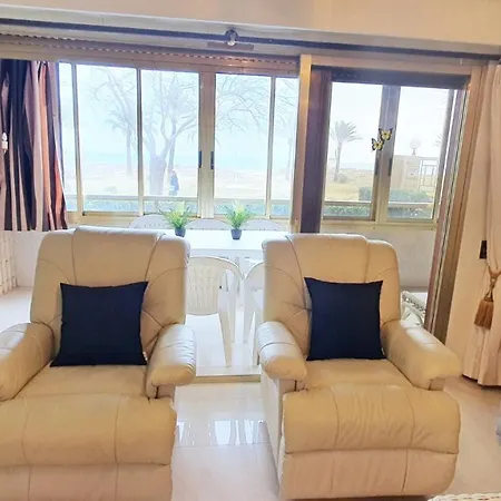 Ap Bermudas Gandia - Solo Familias Apartment