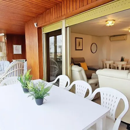 Ap Bermudas Gandia - Solo Familias Apartment Playa de Gandia